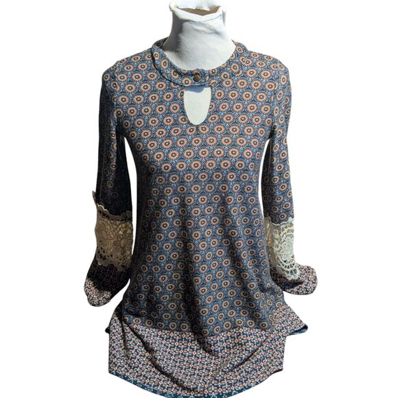 Ces Femme S/Chico Dress Patterned Print Keyhole Lace Cuff Long Sleeve Trendy - Picture 1 of 6